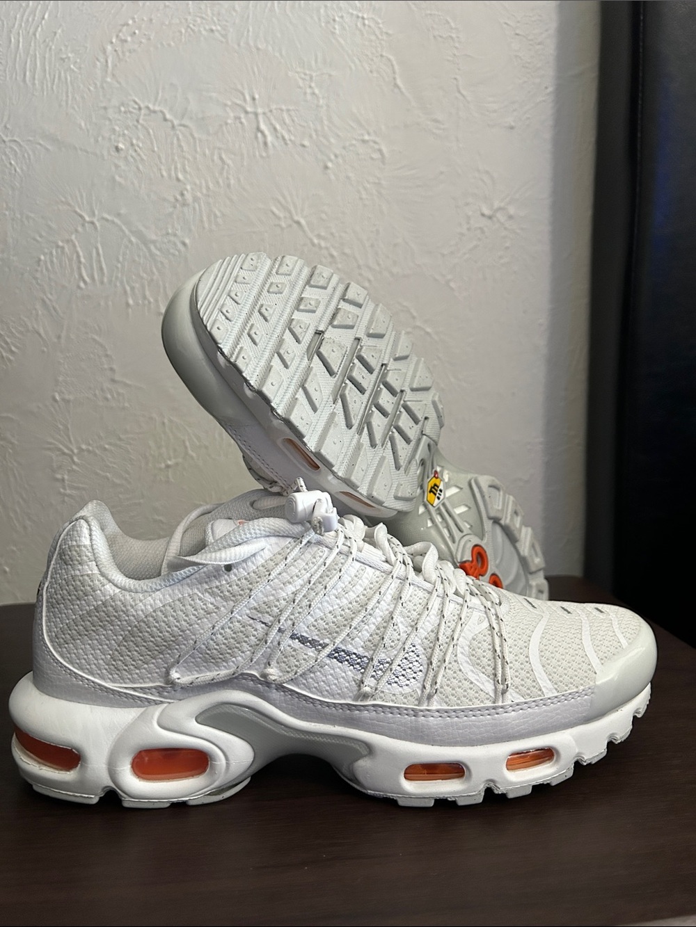 Nike Air Max Plus Utility - Picture 1 of 6